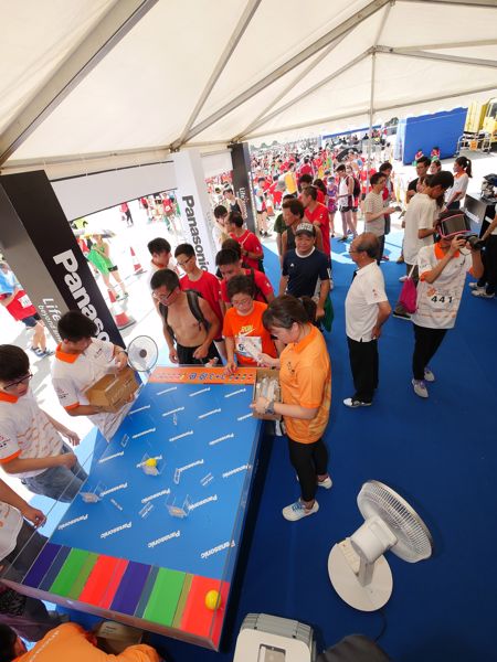 攤位遊戲以Panasonic VIERA CX系列3+3原色為主題，讓參加者認識電視3+3原色顯像技術，能將鮮艷奪目的影像呈現在螢幕上。